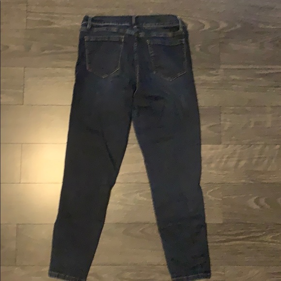 NY&Co Skinny Fit Ankle Length Jeans - Picture 2 of 5